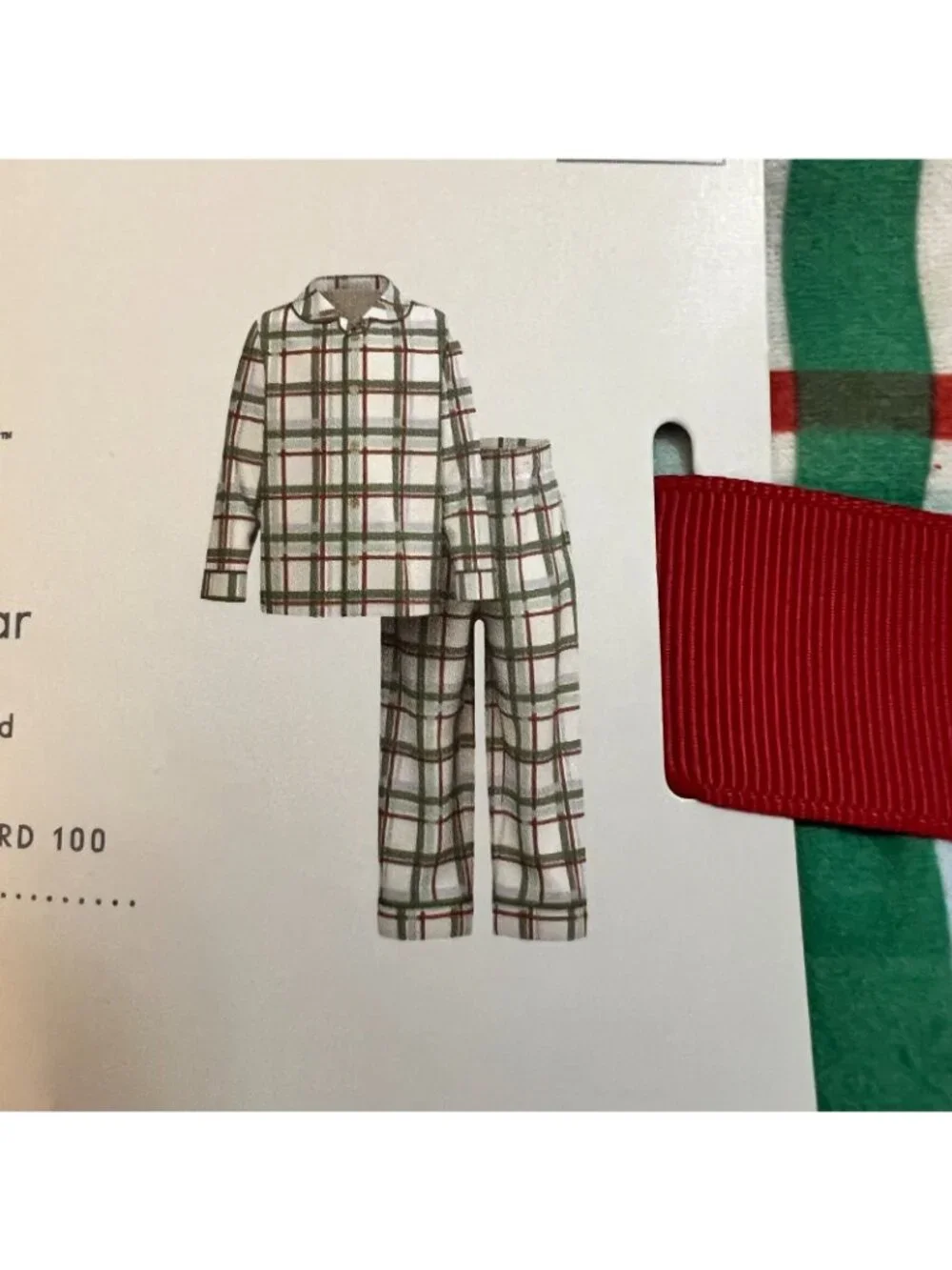 Cloud Island 2 Piece Sleepwear Plaid White Green Red Size 4T NWT